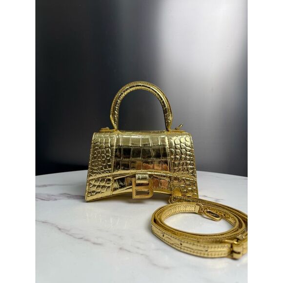 BALENCIAGA Handbags - Balenciaga Women Pre-Loved Bag Very Good Condition